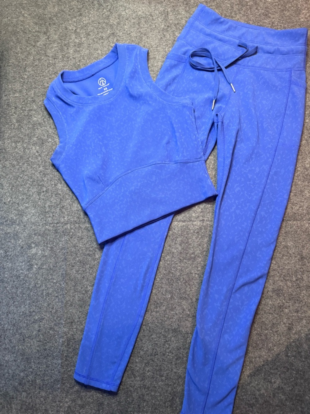 Move Theology Ribbed Electric Blue Set